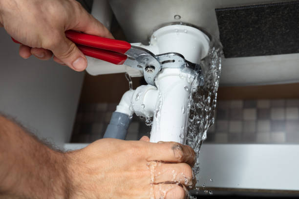 Best Commercial water damage restoration  in Markesan, WI